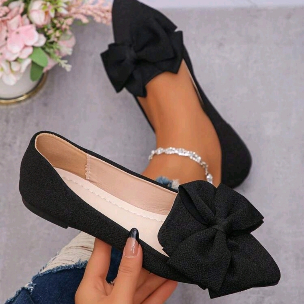 Ballet flats